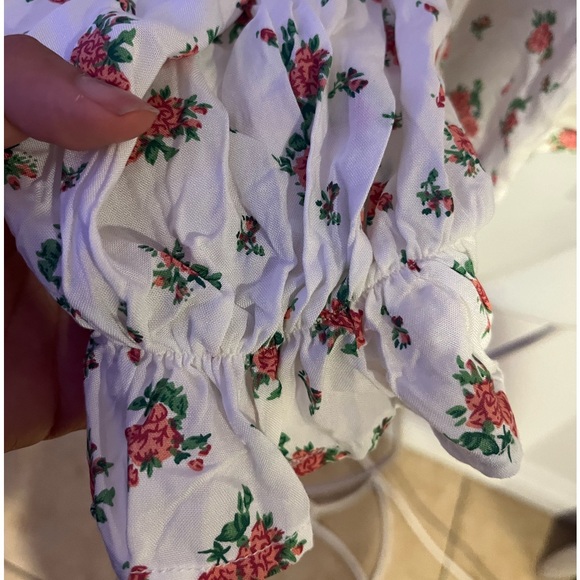 Drizzle flower top 🌼 - Picture 3 of 3